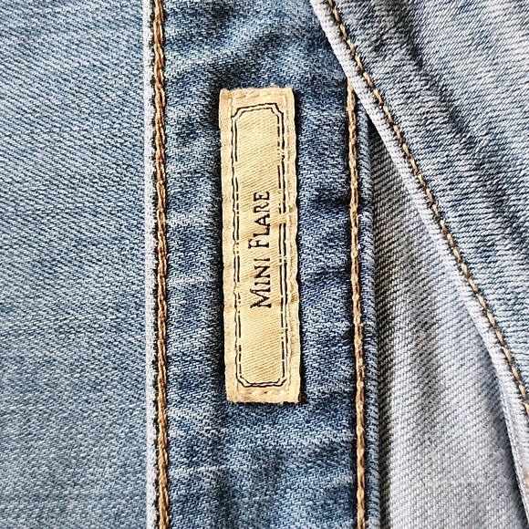 Guess Bootcut Distressed Jeans, Light Blue, Size 29 - Picture 7 of 13